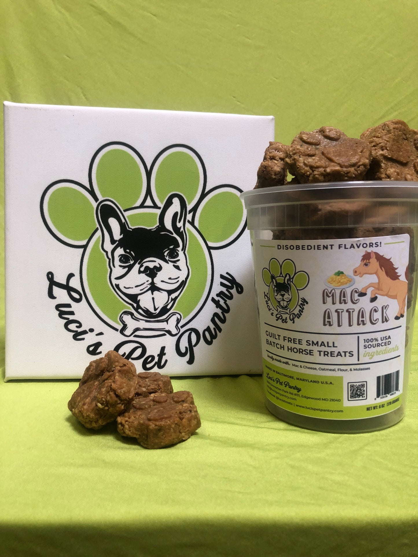 Ain't Nothing But Hound Dog - All Natural "Banana & Peanut Butter" Horse Treats - Disobedient Biscuits Bulk Tub