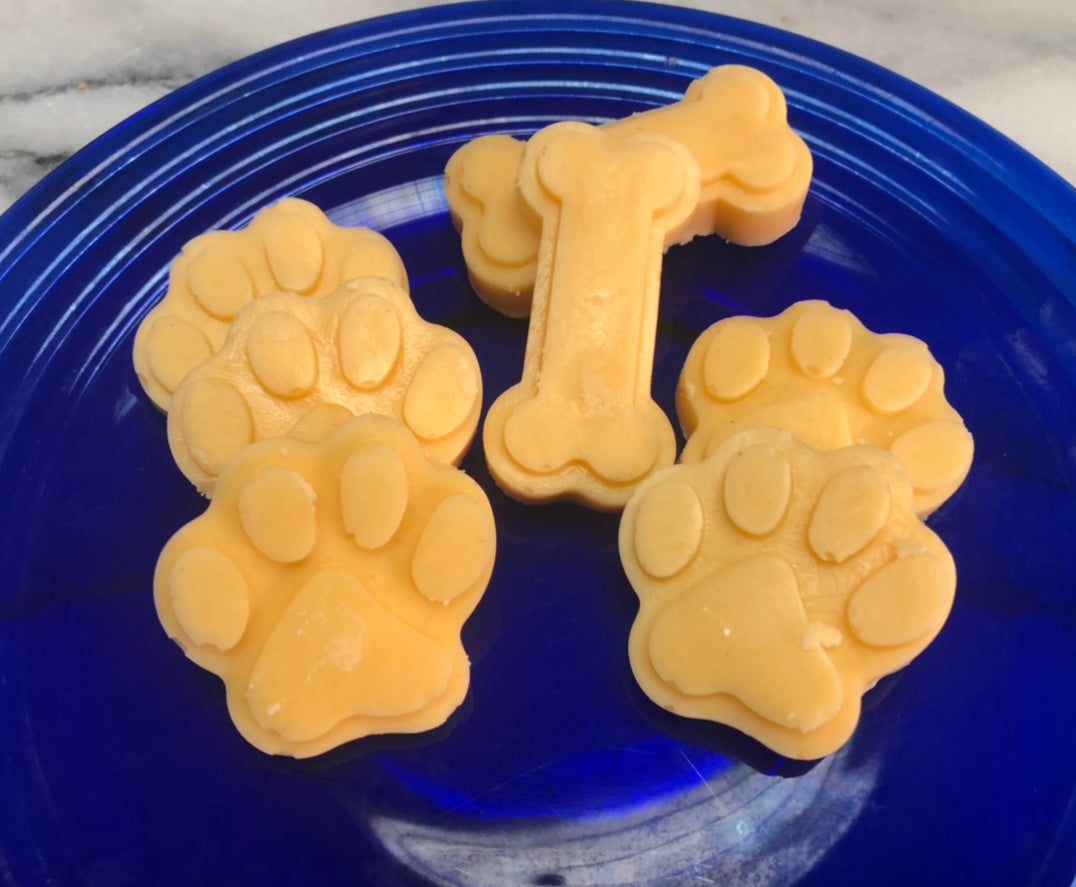 Cheezy "Cheese" Flavored Frozen Doggie Ice Cream Mix - Just add water and freeze!